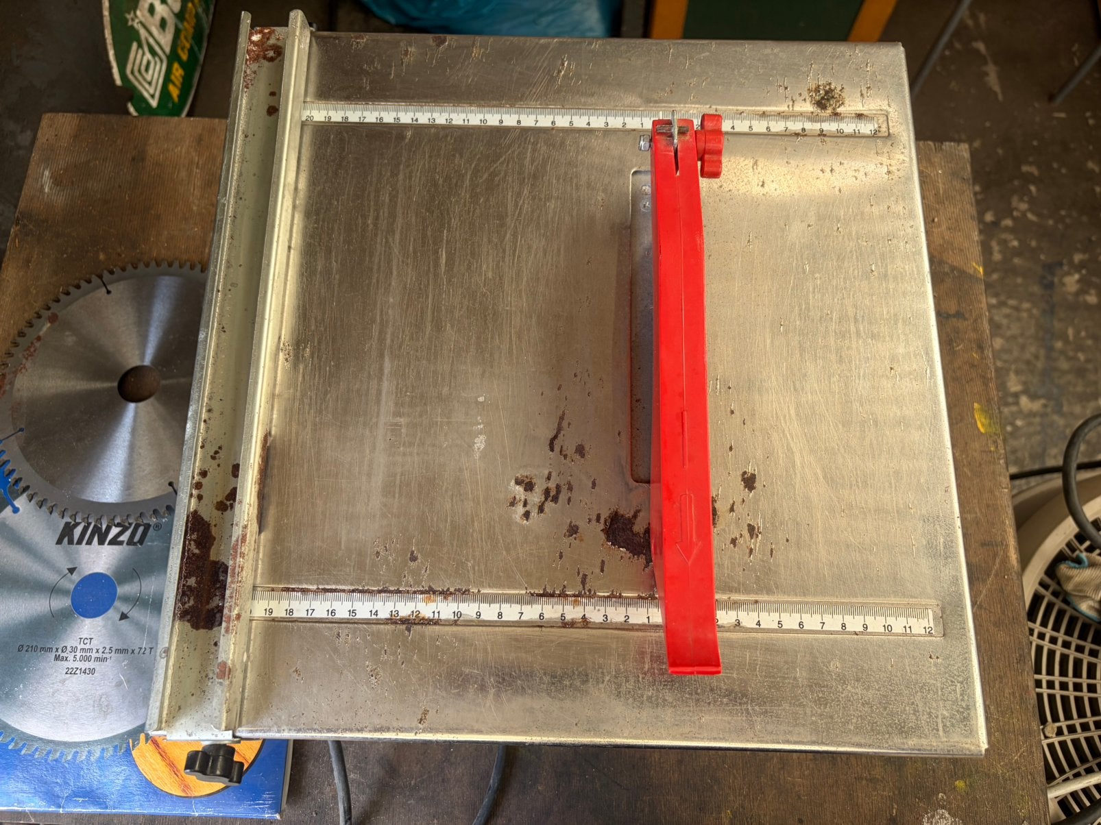 Tegelzaagmachine (met extra zaagblad), Doe-het-zelf en Bouw, Ophalen, Gebruikt