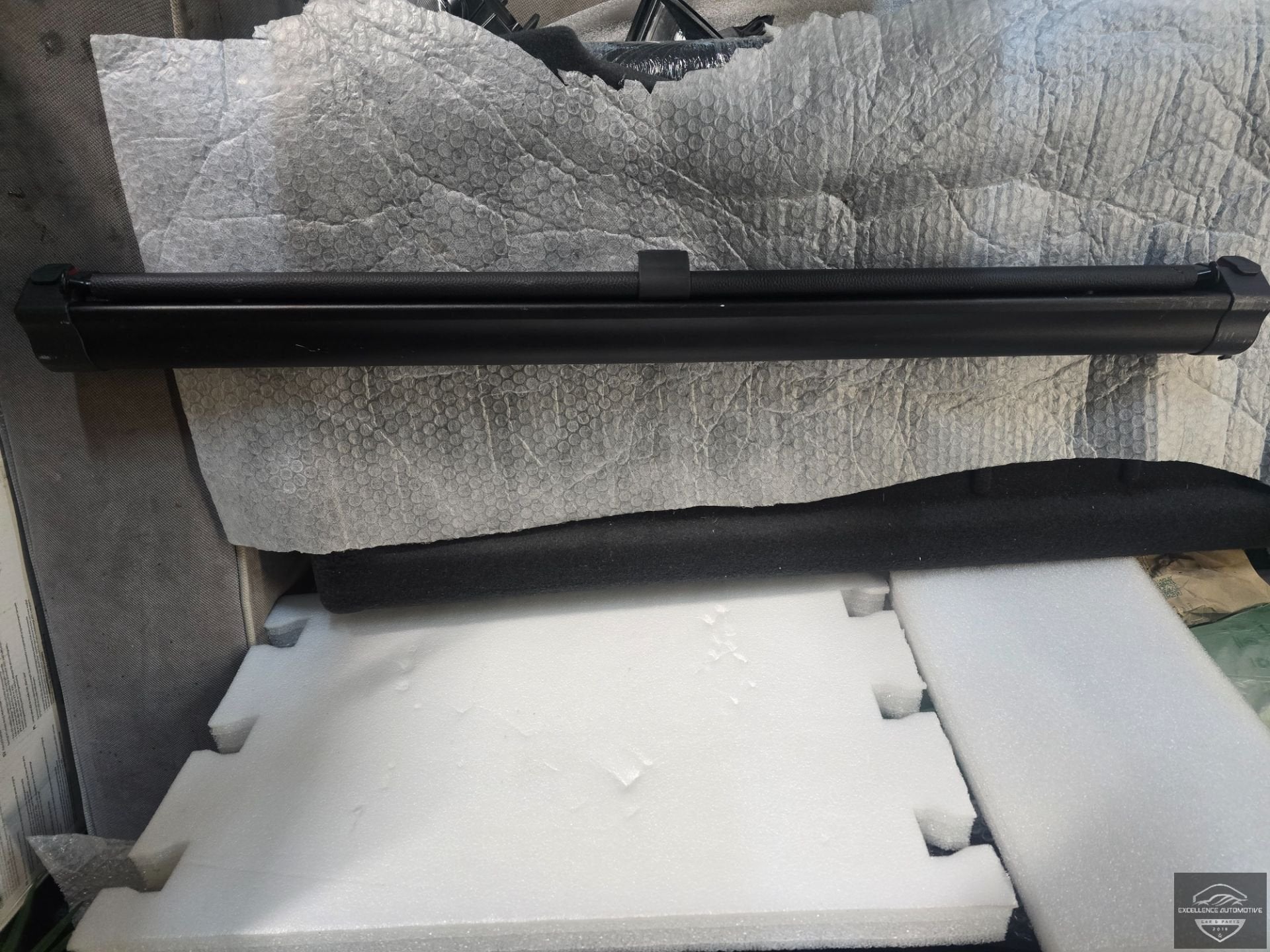 Seat Leon 5F ST Combi 2013-2020 Vangnet Rolhoes 5F9861691F, Gebruikt, Autovia A-2, Km 585 585
08760  Martorell, ES, SEAT S.A.