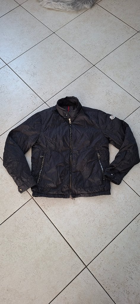 Veste Moncler T0(xs), Vêtements | Hommes, Enlèvement, Porté, Taille 46 (S) ou plus petite