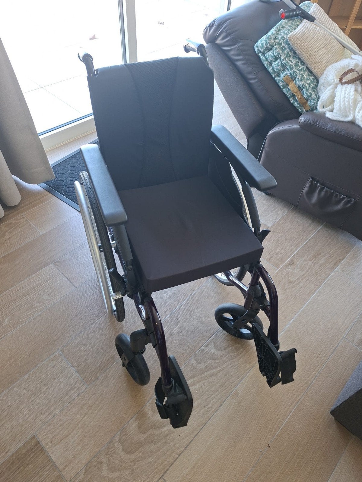 chaise roulante, Divers, Enlèvement, Pliant, Comme neuf, Fauteuil roulant manuel