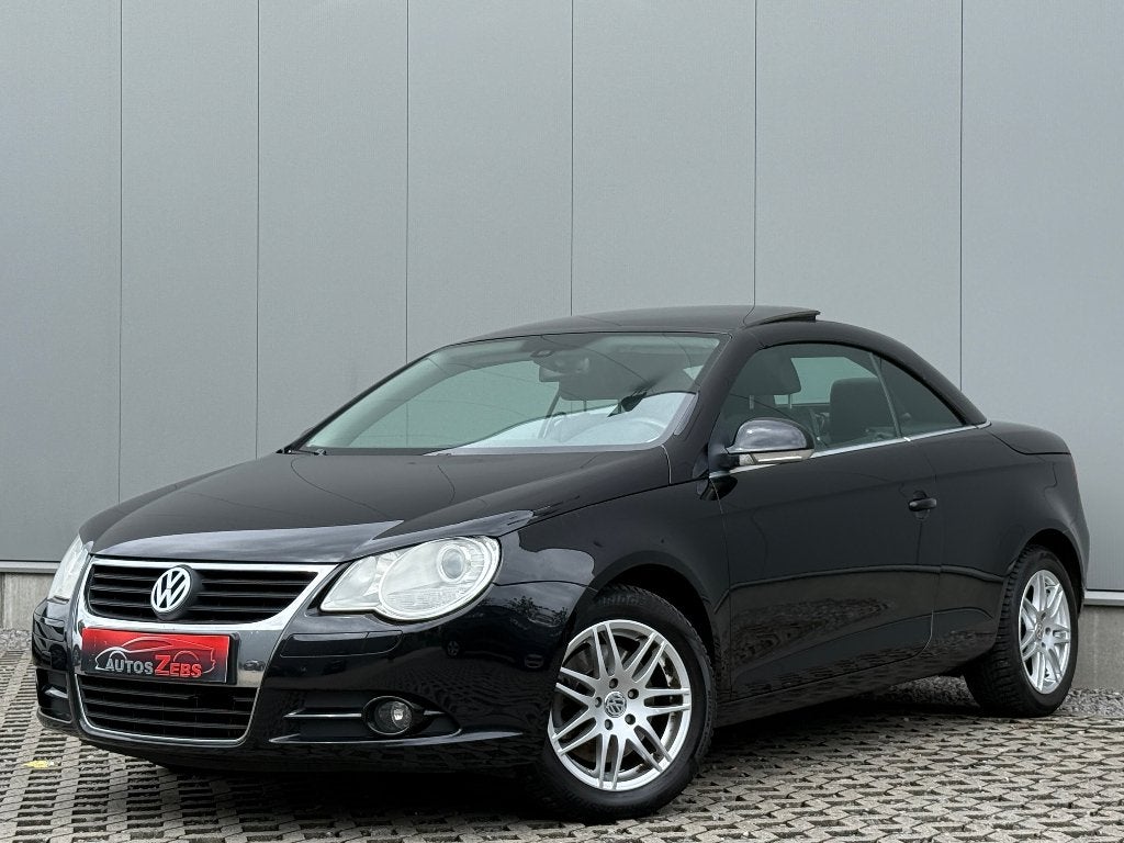 Volkswagen Eos 2.0 TDi Cabrio Pano Cruise DigAirco Leder, Auto's, Voorwielaandrijving, 4 zetels, 158 g/km, Zwart