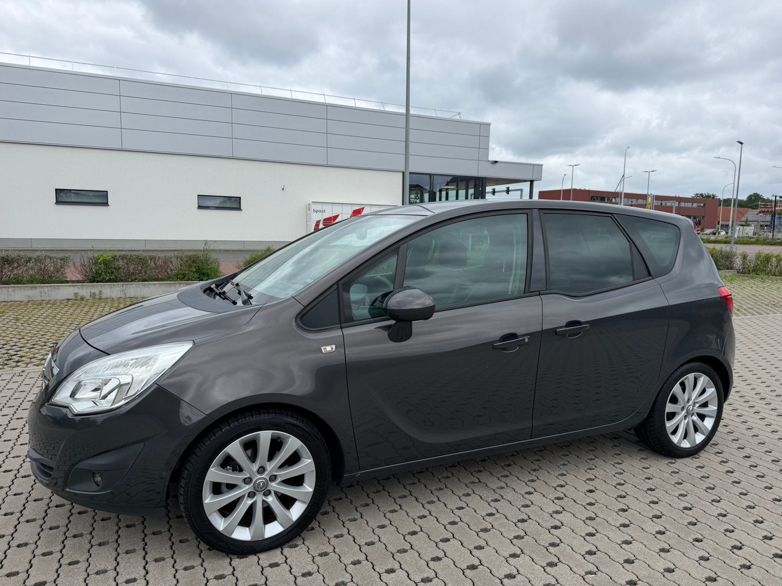 Opel meriva 1.4 benzine km  120000 jaar 2013, Autos, Opel, Euro 5, Achat, Entreprise, Boîte manuelle