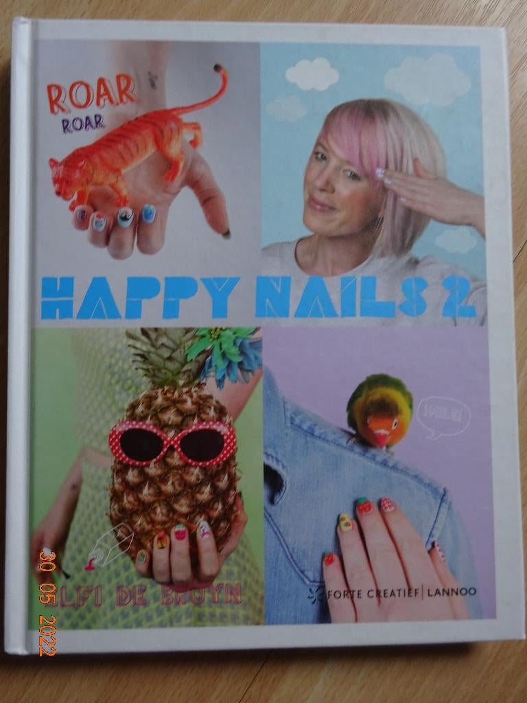 Elfi De Bruyne - Happy nails **NIEUW**  Vrolijke nagels..., Boeken, Mode, Nieuw, Ophalen of Verzenden