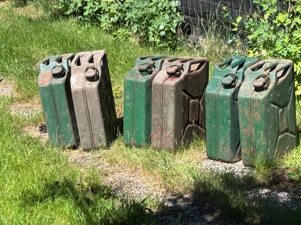 jerrycans, Ophalen, Gebruikt, Universele onderdelen