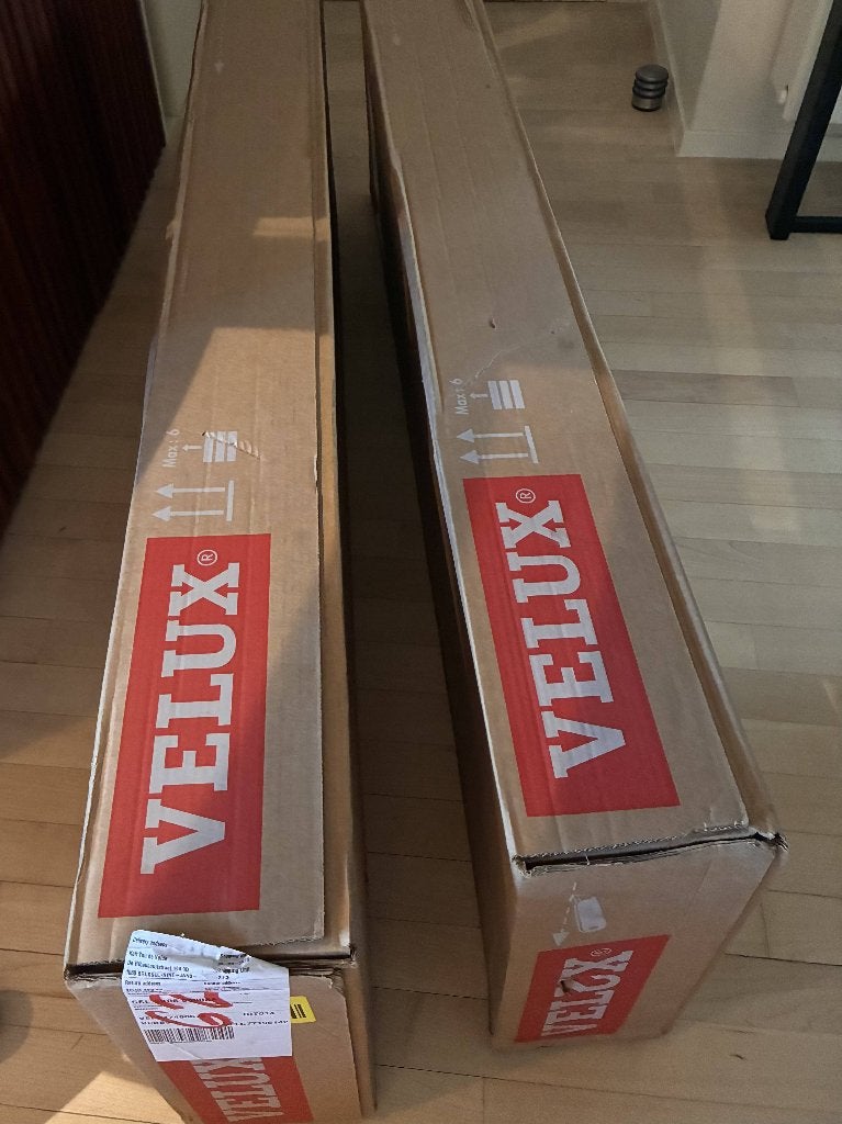 Volets solaires Velux SSL SK06 (neufs), Bricolage & Construction, Volets, Neuf, Autres couleurs, Fonctionnement électrique, 100 à 150 cm