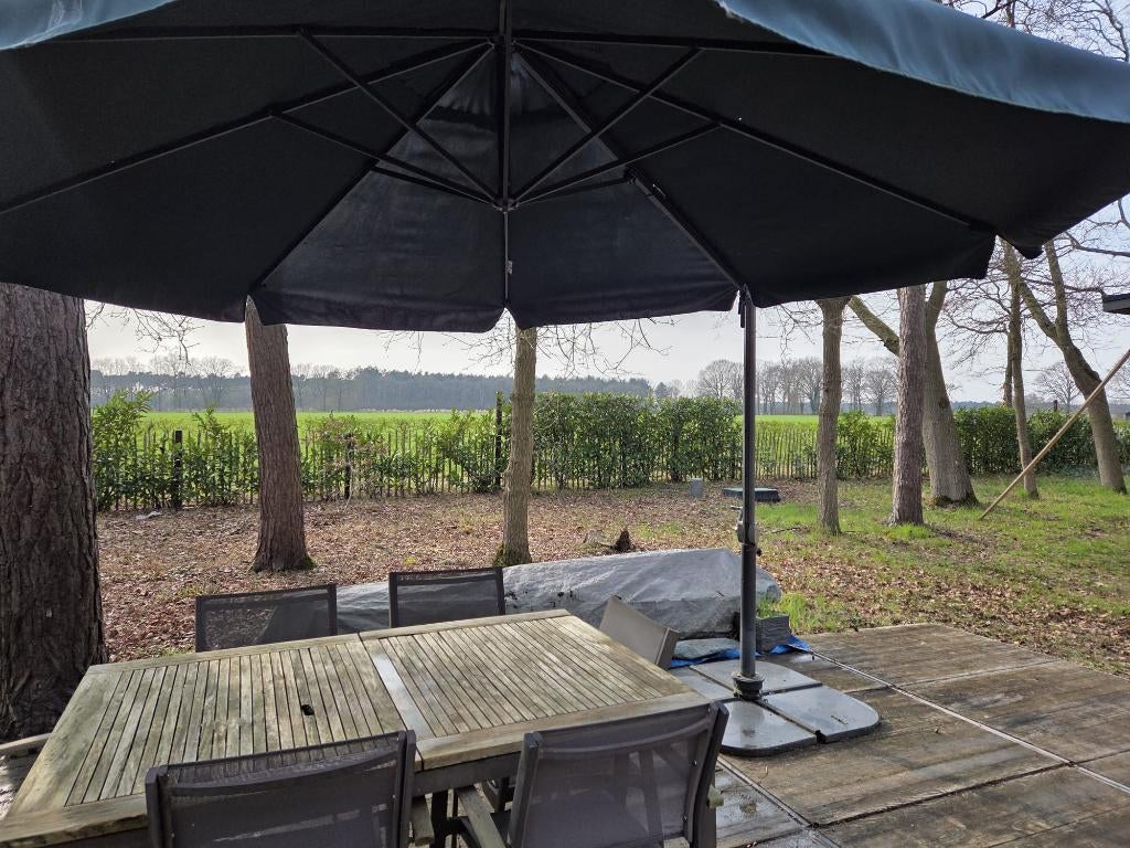 Chalet prêt à emménager en lisière de forêt - avec terras, Jusqu'à 4