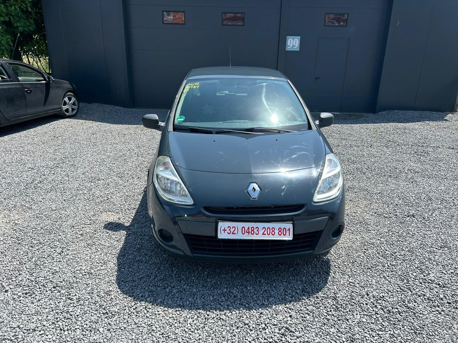 Renault Clio 3 1.2 Essence AIRCO 2012 Euro 5 DISTRI Fait, Autos, Achat, Entreprise, Verrouillage central, Essence