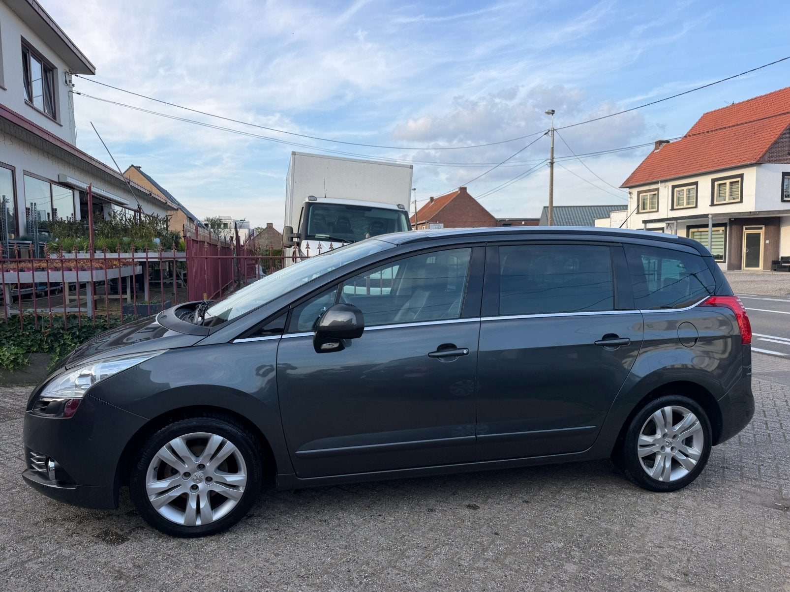 Peugeot 5008 1.6 tdci met Full opcion, Auto's, Euro 5, https://public.car-pass.be/recalls?lang=nl, Bedrijf, 5 deurs