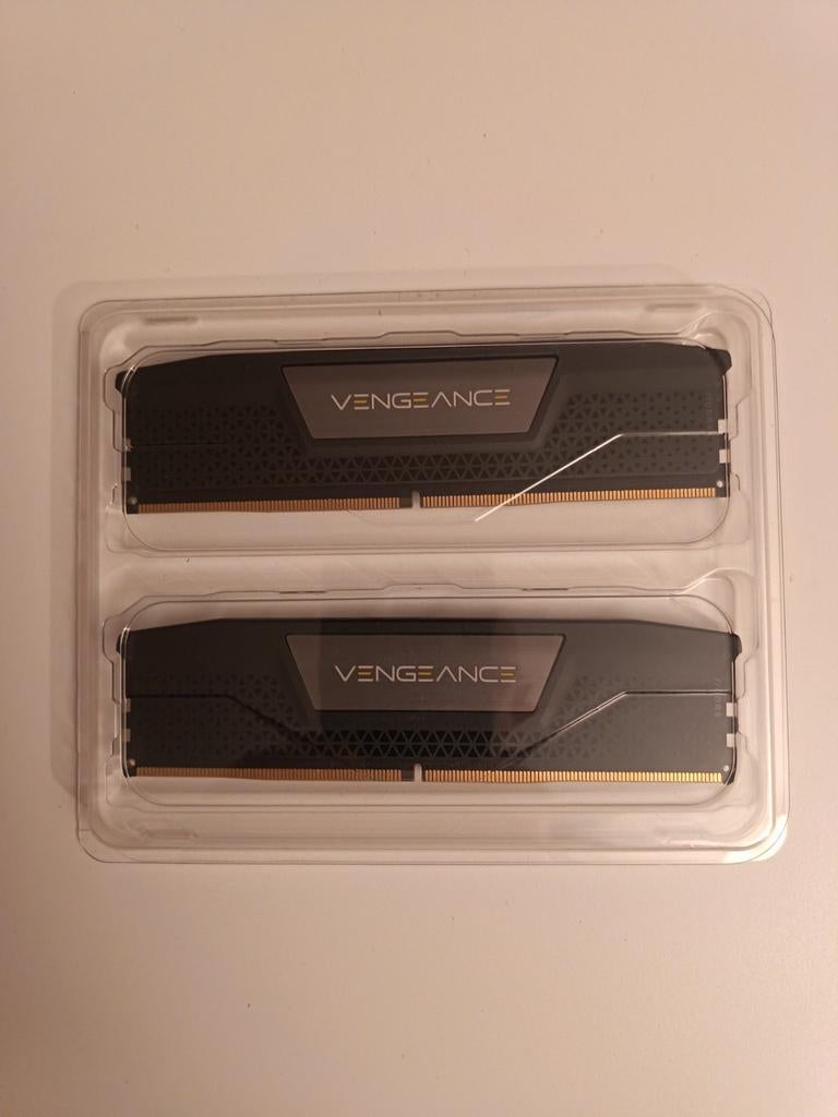 Kit RAM DDR5 Corsair Vengeance 32Go (2x16) 5600MHz CL36, Computers en Software, RAM geheugen, Ophalen, DDR5