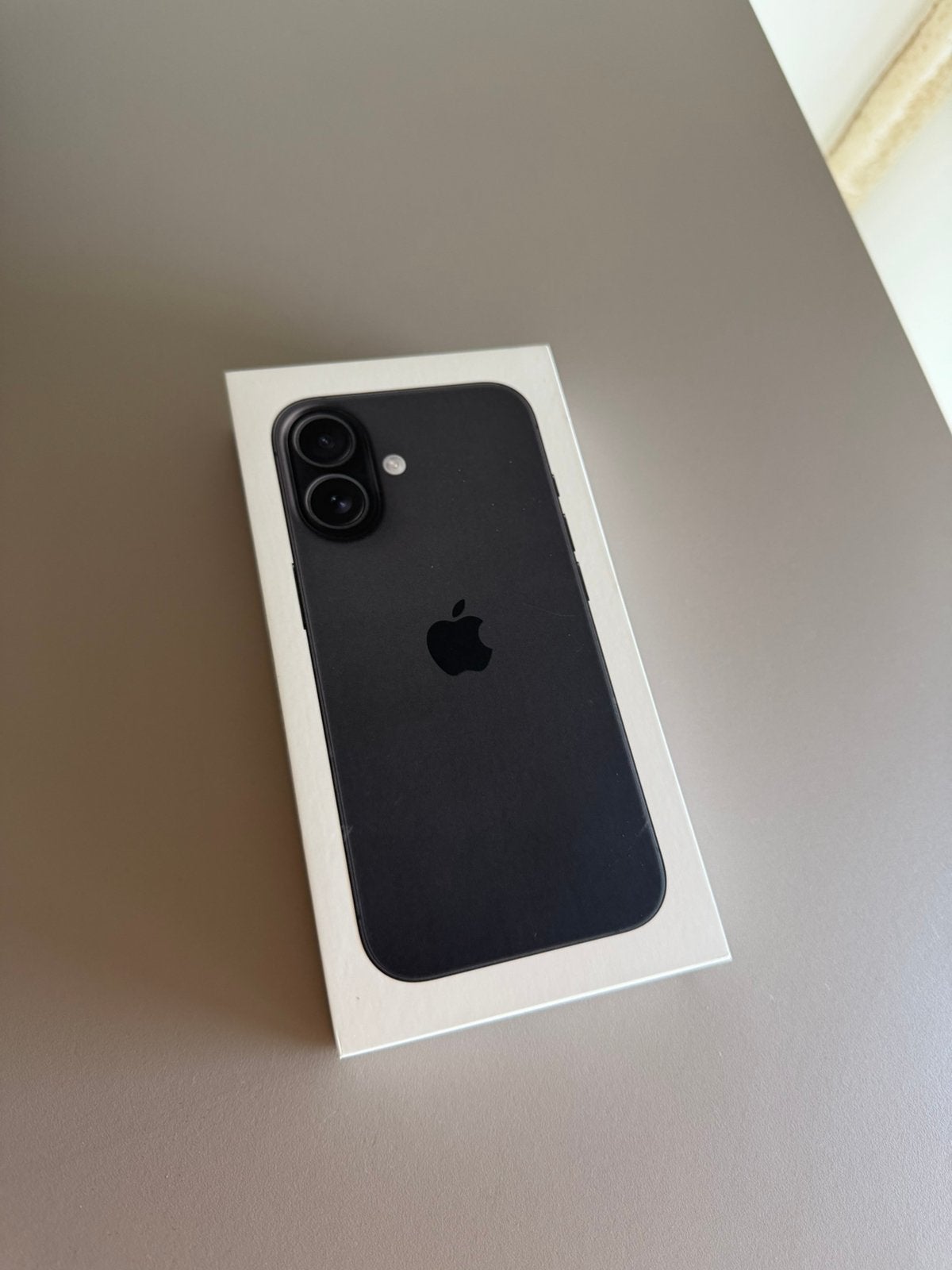 Iphone 16 128gb zwart, Telecommunicatie, Mobiele telefoons | Apple iPhone, Ophalen, Zo goed als nieuw, Zwart, IPhone 16
