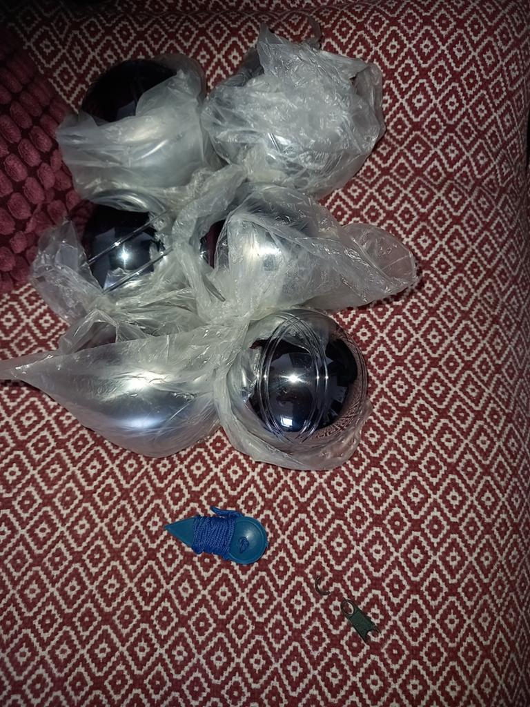 Petanque set 6 ballen 2 set van 3 verchroomd metaal, Sport en Fitness, Overige Sport en Fitness, Ophalen of Verzenden