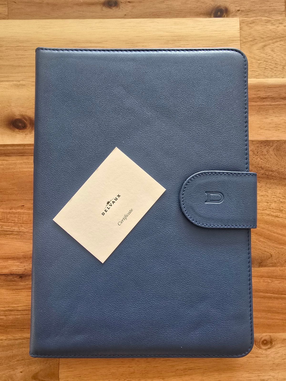 Samsung tablet hoesje delvaux tab 10.1, Informatique & Logiciels, Housses pour tablettes, Enlèvement