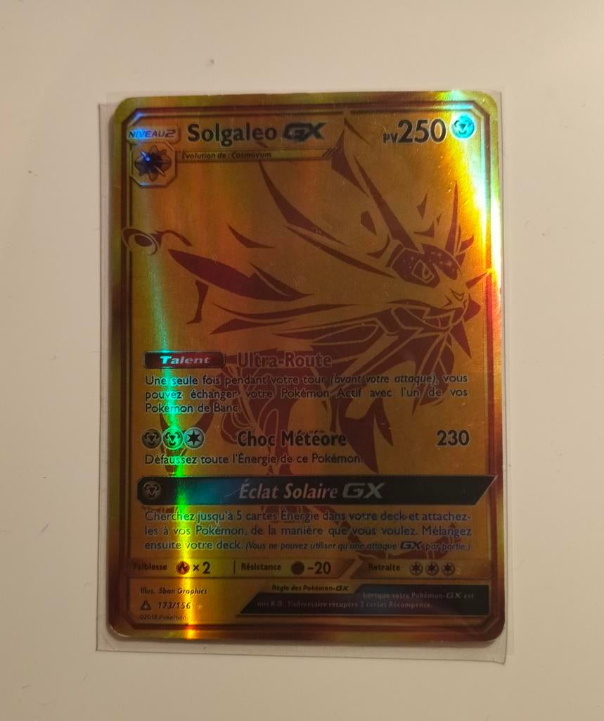 Pokemon Card Gold Solgaleo GX, léger dommage sur les bords, Hobby & Loisirs créatifs, Jeux de cartes à collectionner | Pokémon