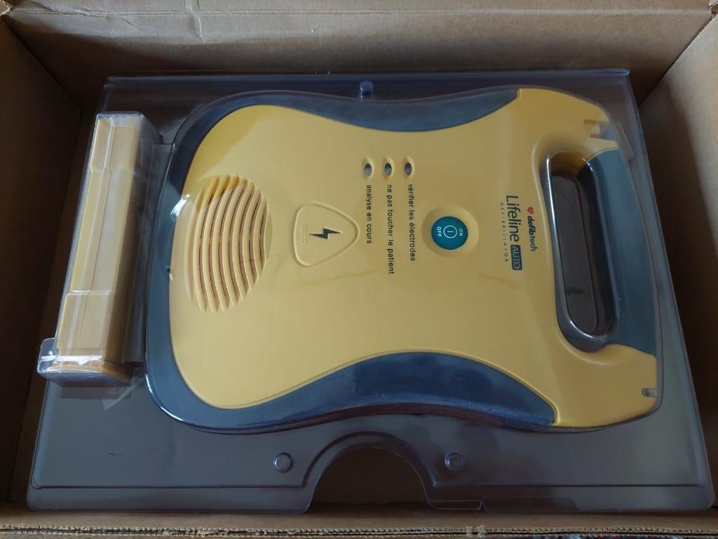 Defibrillator automatic external Defibtech, nieuw, sealed, Enlèvement ou Envoi, Neuf