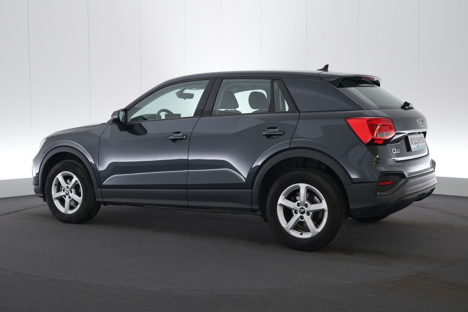 (2BLN400) AUDI Q2, Auto's, Audi, Stof, Bedrijf, 5 zetels, 5 deurs