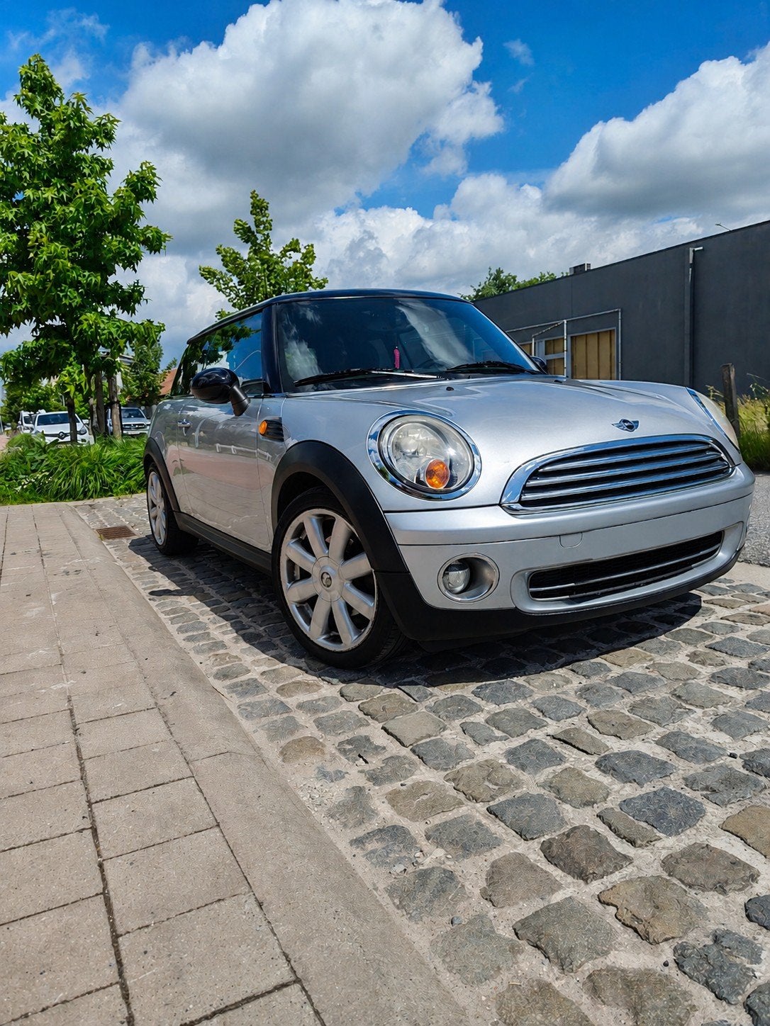 Mini 1.6 Cooper Navigatie met keuring en Roos formulier, Auto's, Mini, Cruise Control, Handgeschakeld, Grijs, Particulier