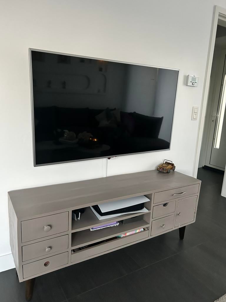 Tv-kast, Ophalen, Zo goed als nieuw