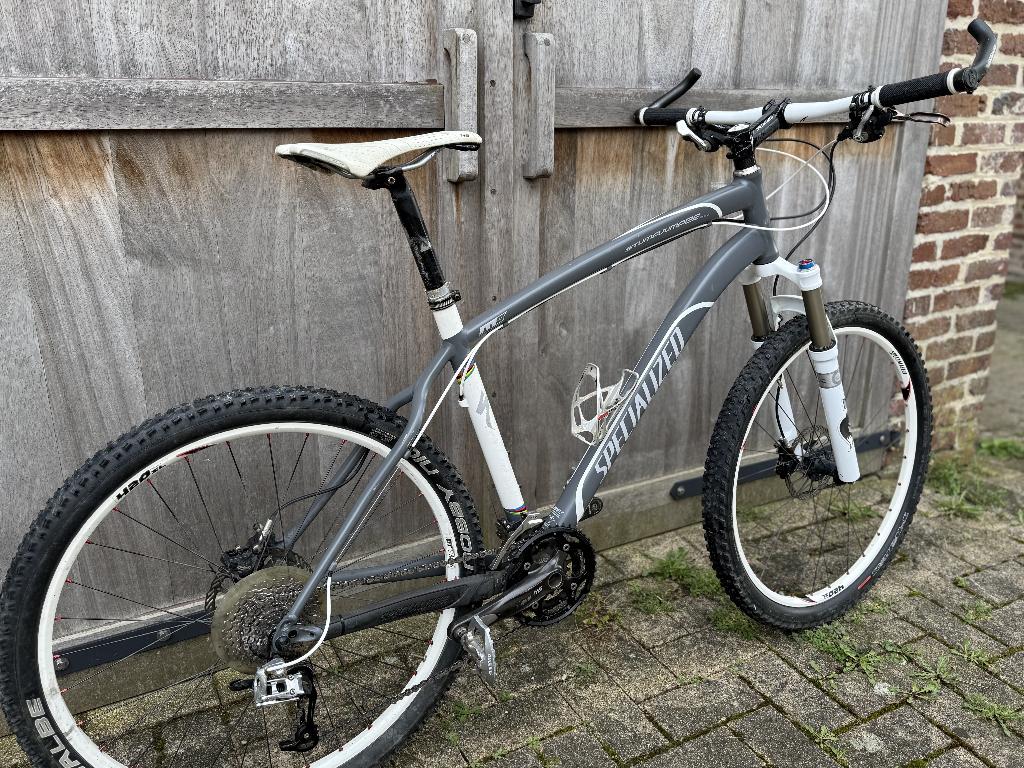 MTB specialized Stumpjumper – maat L - 500 euro, Fietsen en Brommers, Gebruikt, Hardtail, Heren, Ophalen