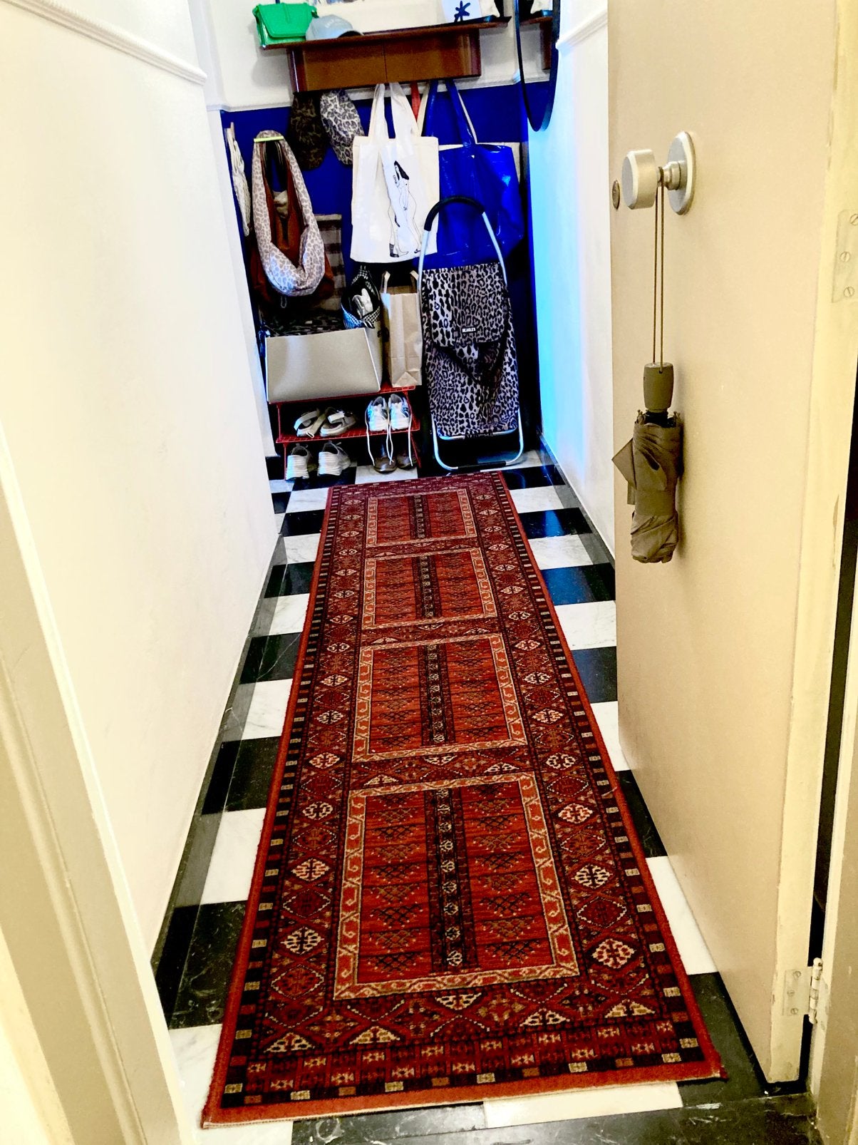 Wollen tapijt loper met klassiek patroon, Ophalen