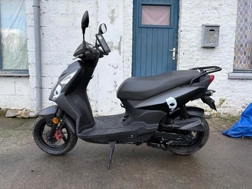 Sym Orbit avec 2200 kilomètres !!!, 49 cm³, Classe B (45 km/h), Enlèvement, Utilisé