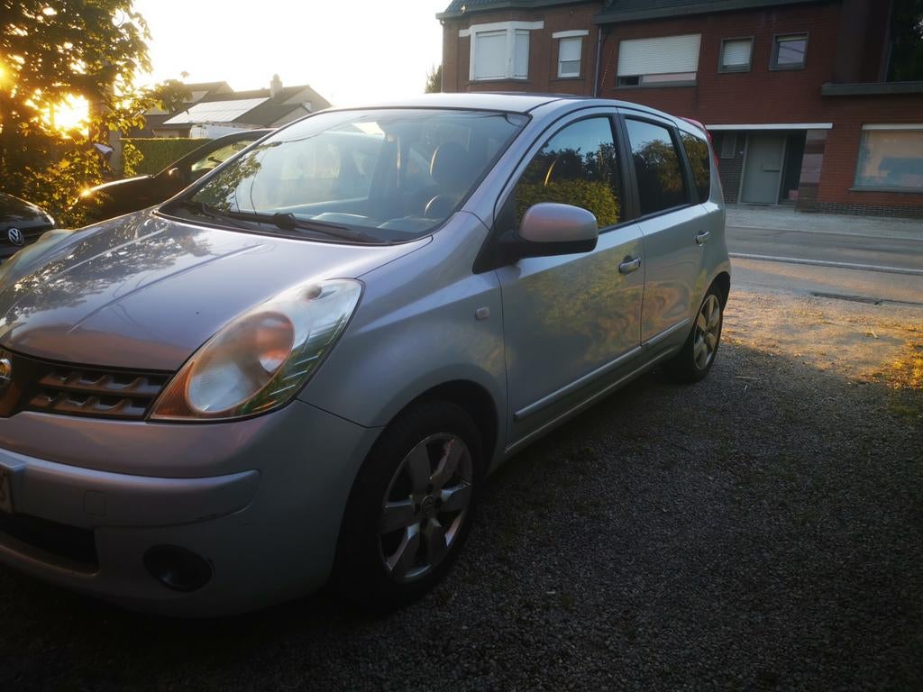 Nissan Note 1500dci, Autos, Achat, Boîte manuelle, Noir, 5 portes