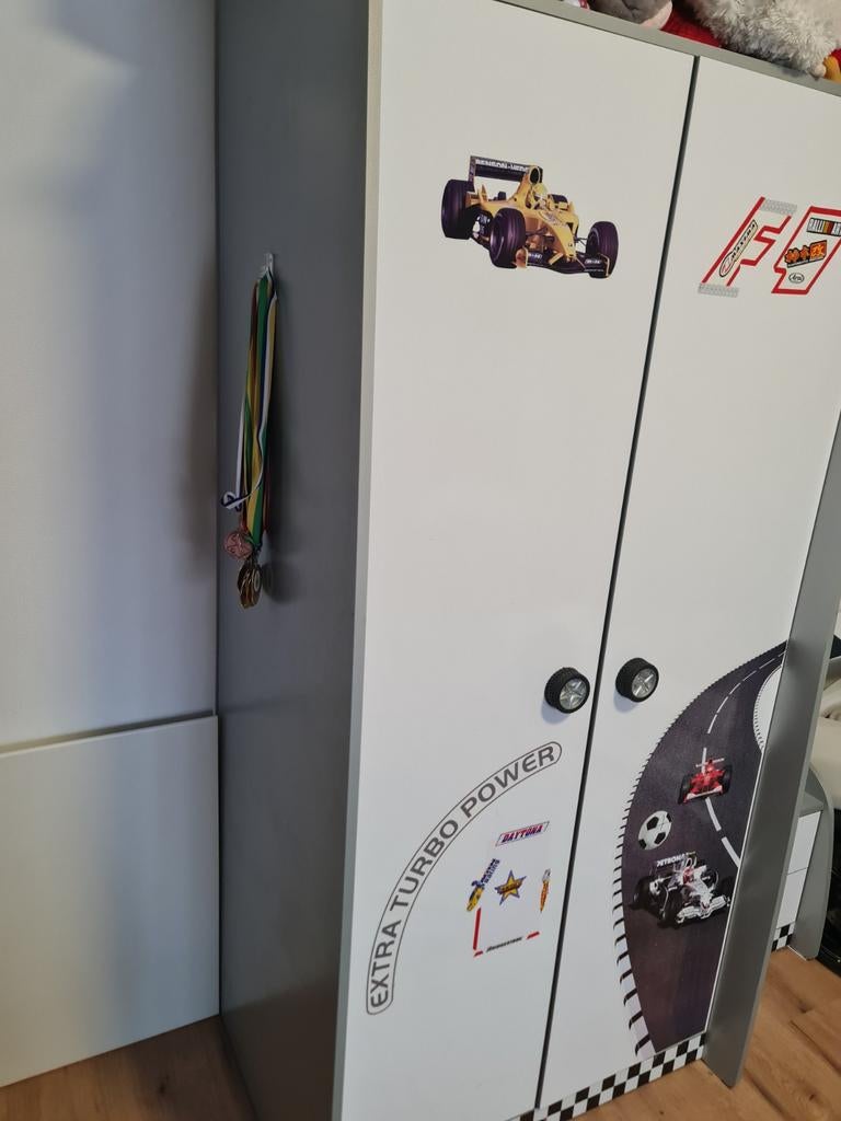 Heel mooie meubels voor een kinderkamer, Huis en Inrichting, Slaapkamer | Bedden, Ophalen