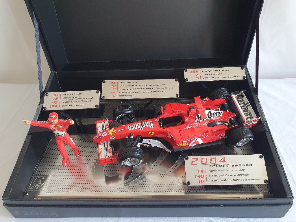 Michael Schumacher Ferrari F2004 All Time Career Record 1:18, Enlèvement ou Envoi, Comme neuf, Voiture, Hot Wheels