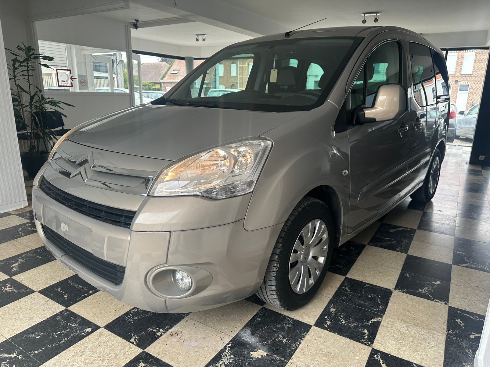 Citroen Berlingo Berlingo 1.6i Multispace **66000 km**, Auto's, Bestelwagens en Lichte vracht, Voorwielaandrijving, Euro 5, 4 cilinders
