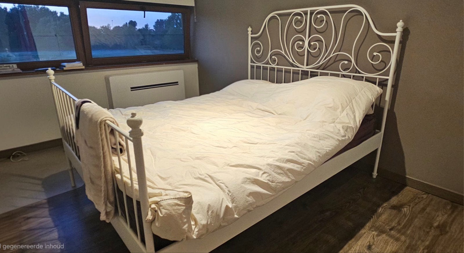 creme bed 160x200 incl matras en lattenbodems, Huis en Inrichting, Ophalen, Gebruikt, Tweepersoons, Metaal