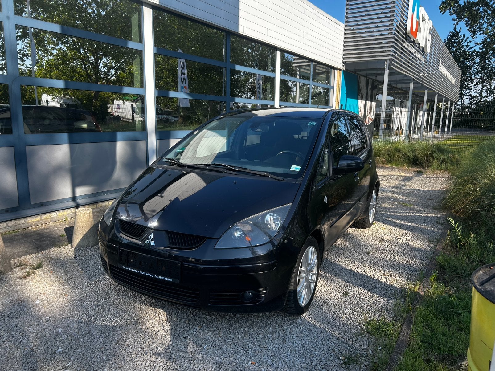 Mitsubishi colt benzine gekeurd voor verkoop, Auto's, Mitsubishi, Voorwielaandrijving, Testrit aan huis, Stof, Zwart