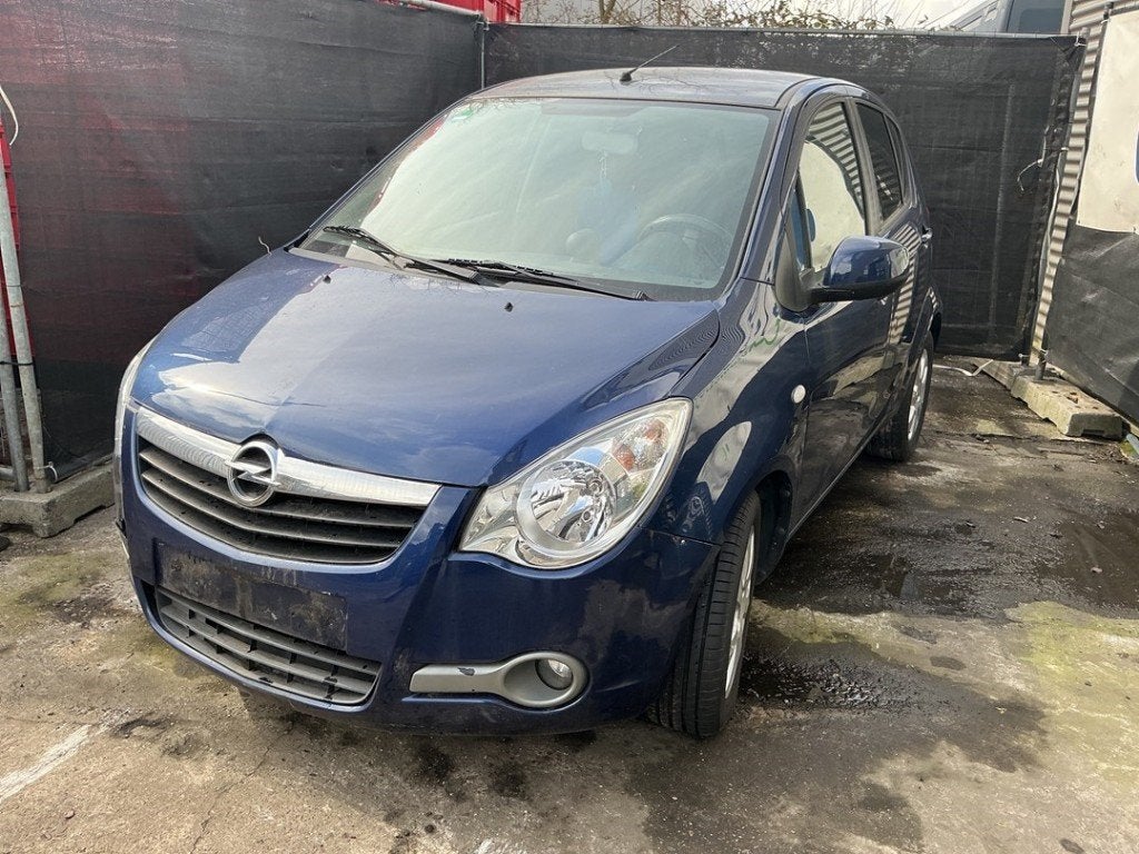 MOTEUR + TRINGLERIE ESSUIE GLACE AVANT Opel Agila (B), Opel, Opel Automobile GmbH, Utilisé, Kontakt-opel@opel.com