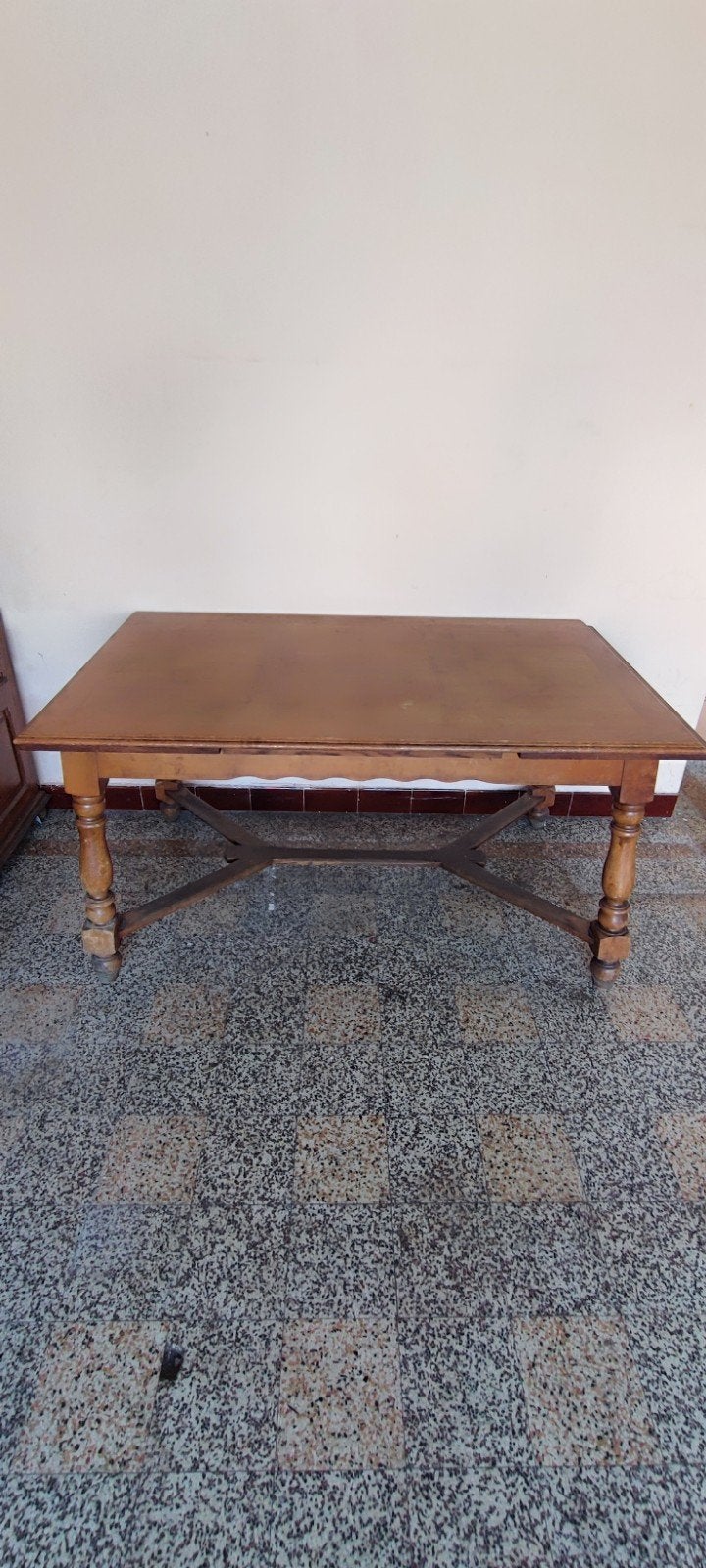 Table ancienne, extensible en bon qualité, Antiquités & Art, Enlèvement
