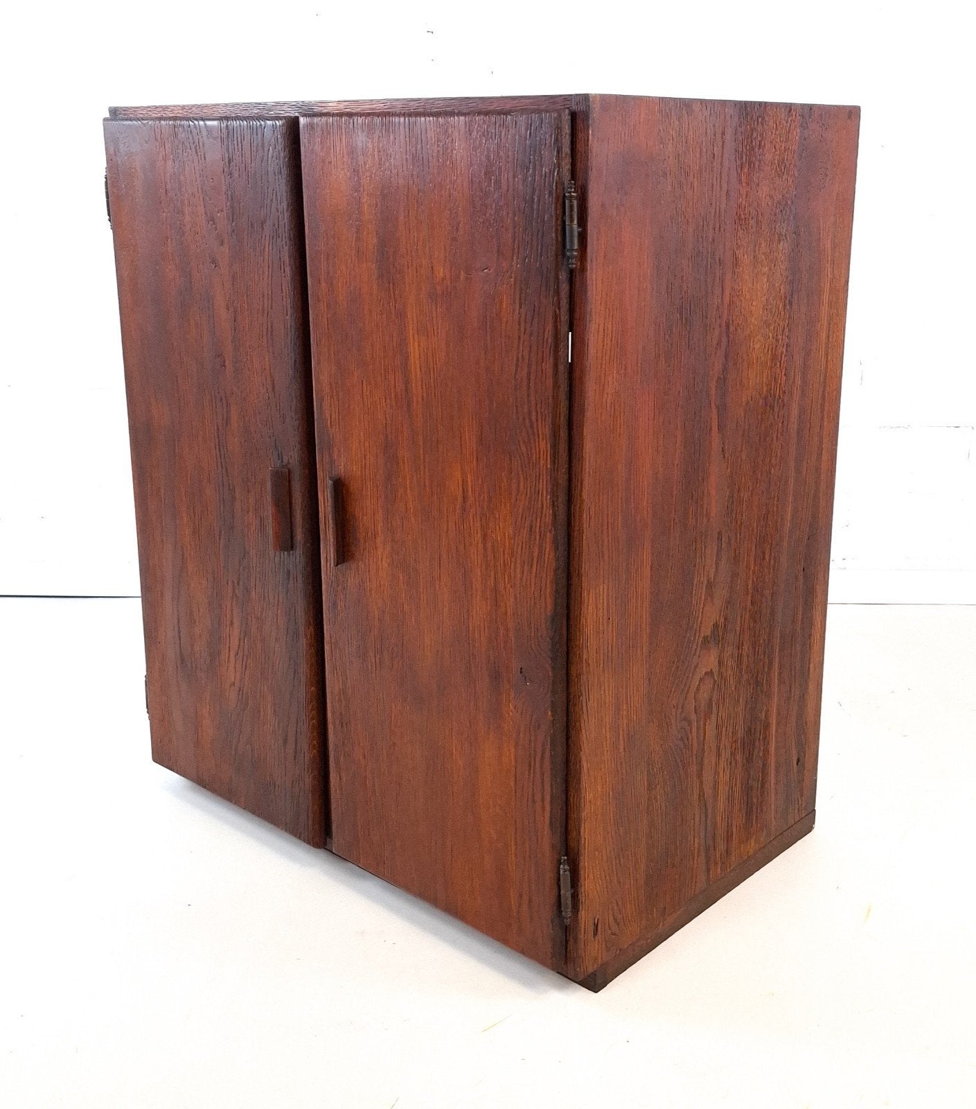 Vintage dressoir brutalist ruw donkerbruin hout, Maison & Meubles, Enlèvement