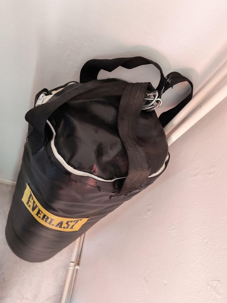 Boksbal, Enlèvement, Punching-ball