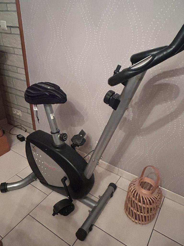 Fiets in het appartement, Sport en Fitness, Ophalen, Gebruikt, Metaal, Benen