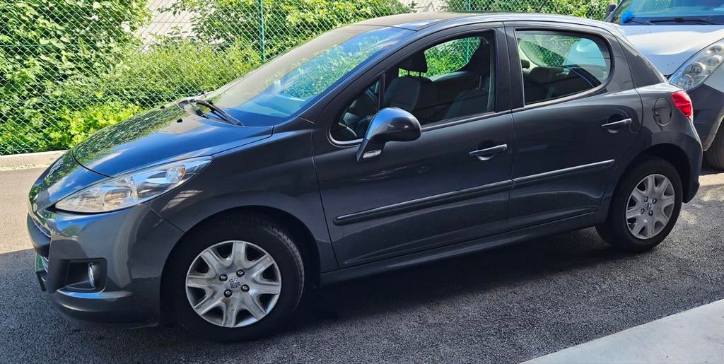 Peugeot 207 1.4 essence - BJ:2011 - 113.000 KM - EN PARFAIT, Autos, Achat, Garantie prolongée, Boîte manuelle, 5 portes