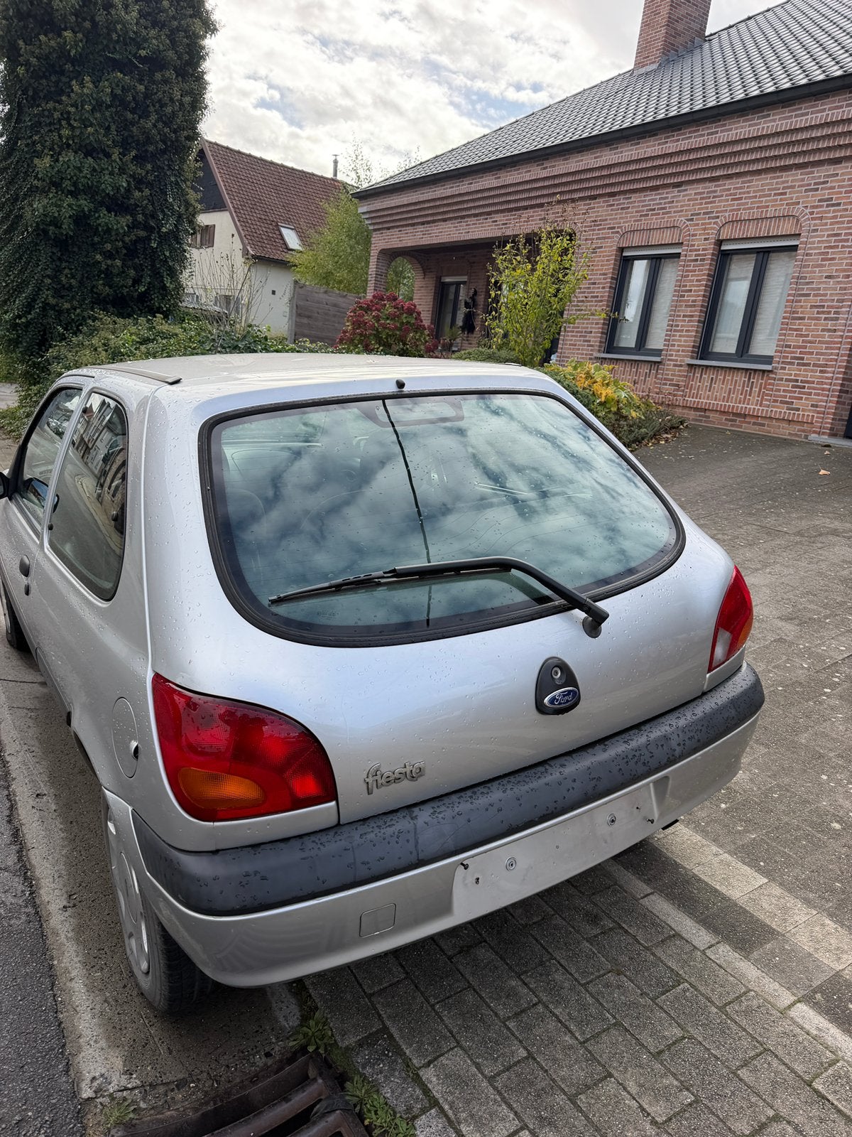Ford fiesta 43dkm !!! 2002 benzine 1.3, Auto's, Handgeschakeld, Particulier, Fiësta, 3 deurs