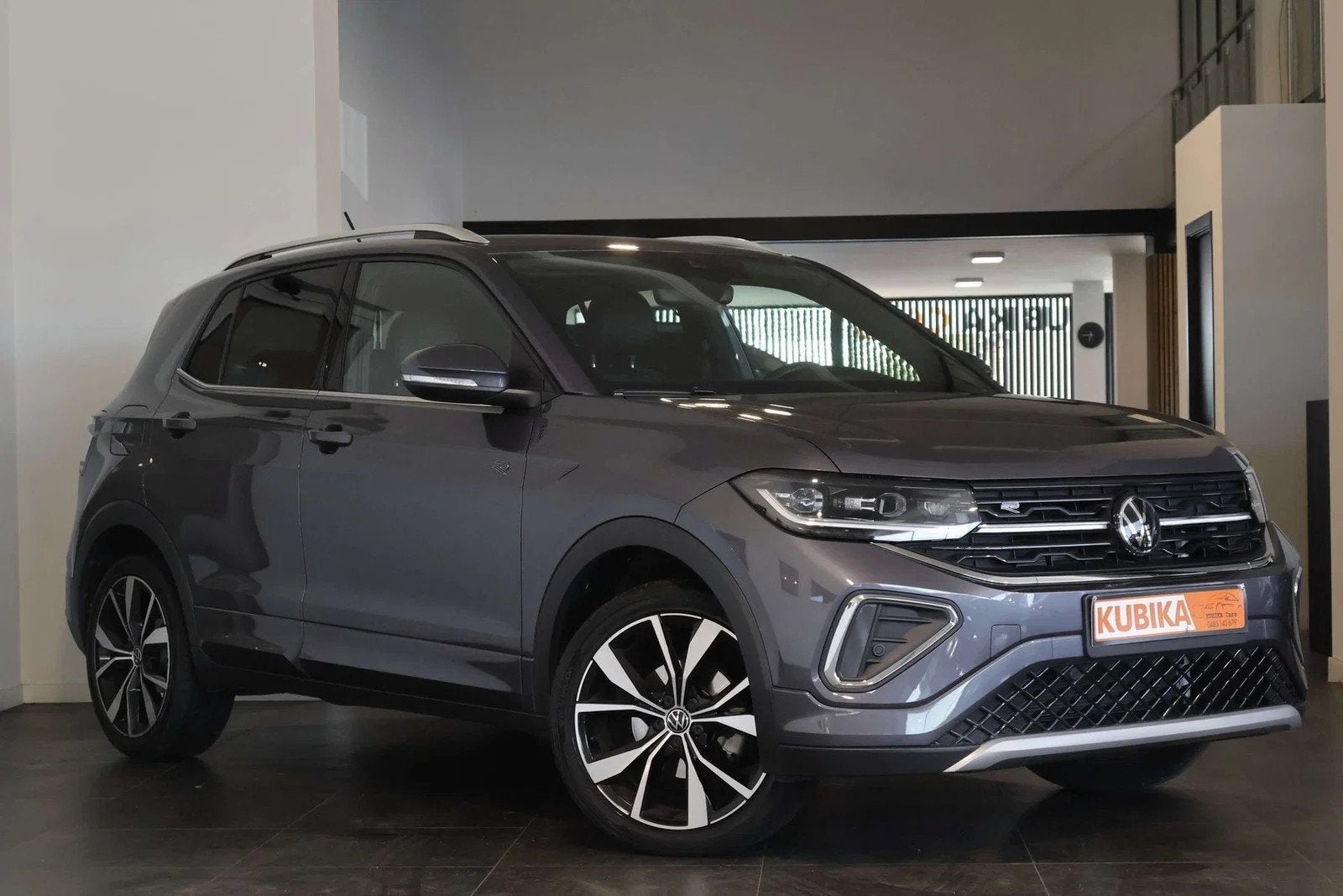 Volkswagen T-Cross T-Cross 1.0 TSI R-Line Carplay Camera ACC, Auto's, Volkswagen, Automaat, Gebruikt, 4 cilinders, 116 pk