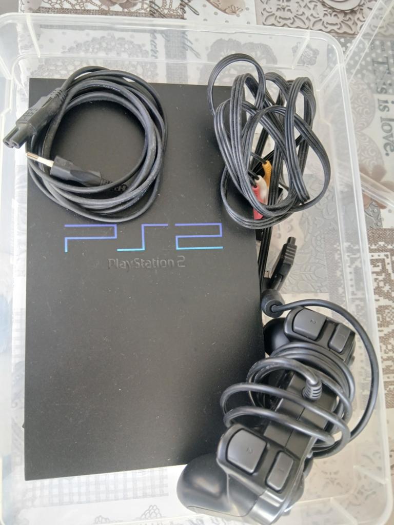 Play 2, Games en Spelcomputers, Spelcomputers | Sony PlayStation 2, Ophalen