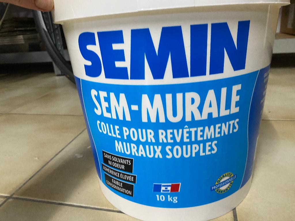 Semin semi-mural colle pour revêtements muraux souples, Enlèvement, Comme neuf