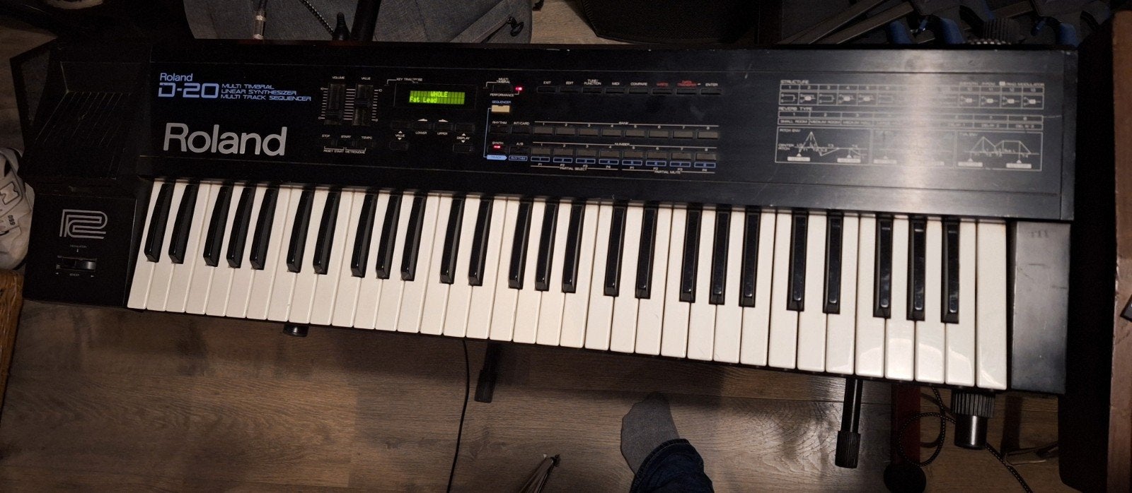 Roland D-20, Muziek en Instrumenten, Ophalen, 61 toetsen, Roland, Aanslaggevoelig