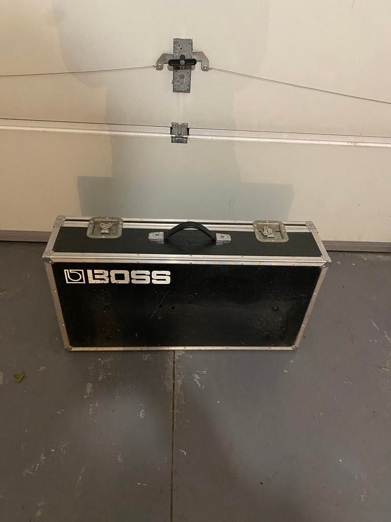 BOSS SCC-700, Musique & Instruments, Boîtiers & Valises, Enlèvement, Utilisé, Haut-parleur ou Amplificateur