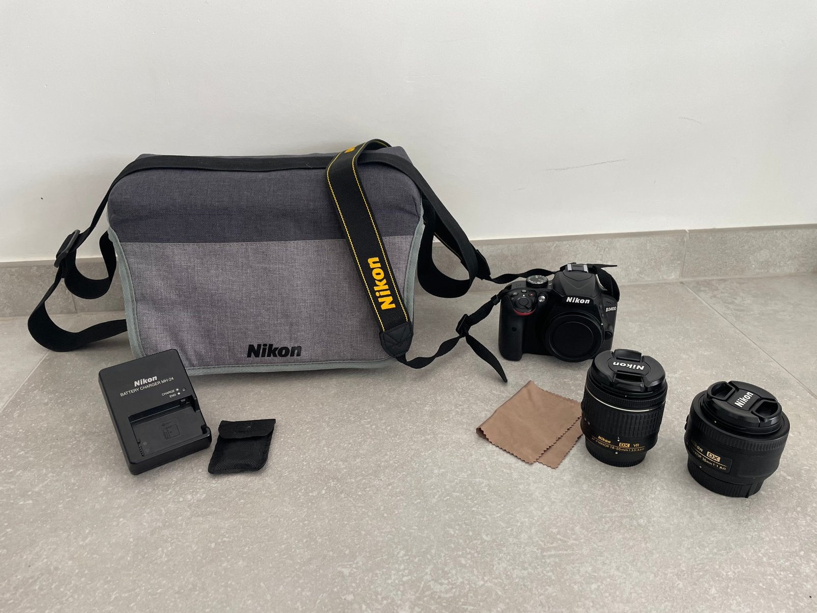 Nikon D3400, Ophalen, Zo goed als nieuw, Cameratas, Nikon