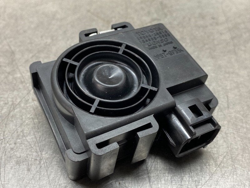ALARMSIRENE Lexus SC (01-2001/07-2010) (|8904024010|), Gebruikt, Lexus