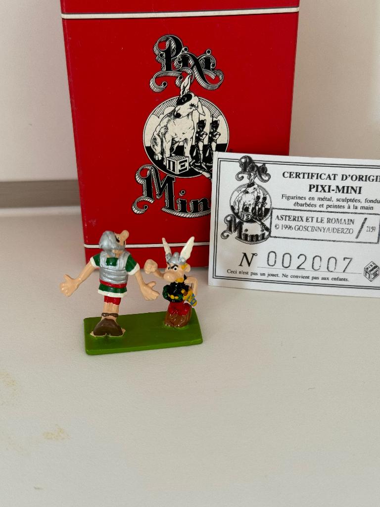 Astérix et le Romain - pixi Astérix - mini village, Collections, Statues & Figurines, Enlèvement ou Envoi