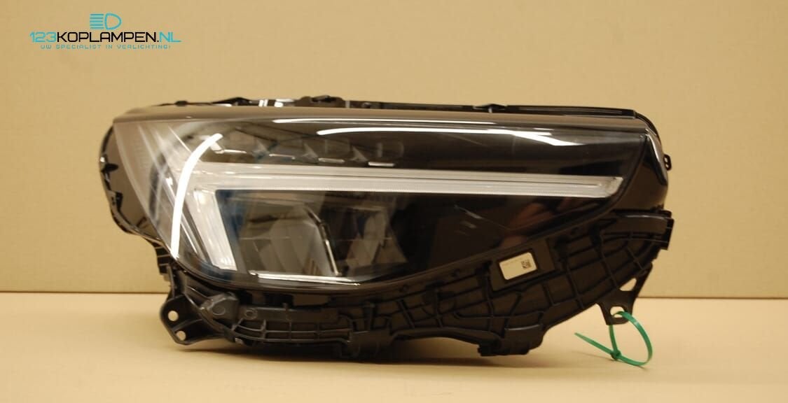 (J3) Volvo C40 Led koplamp rechts, -, -, Enlèvement, -