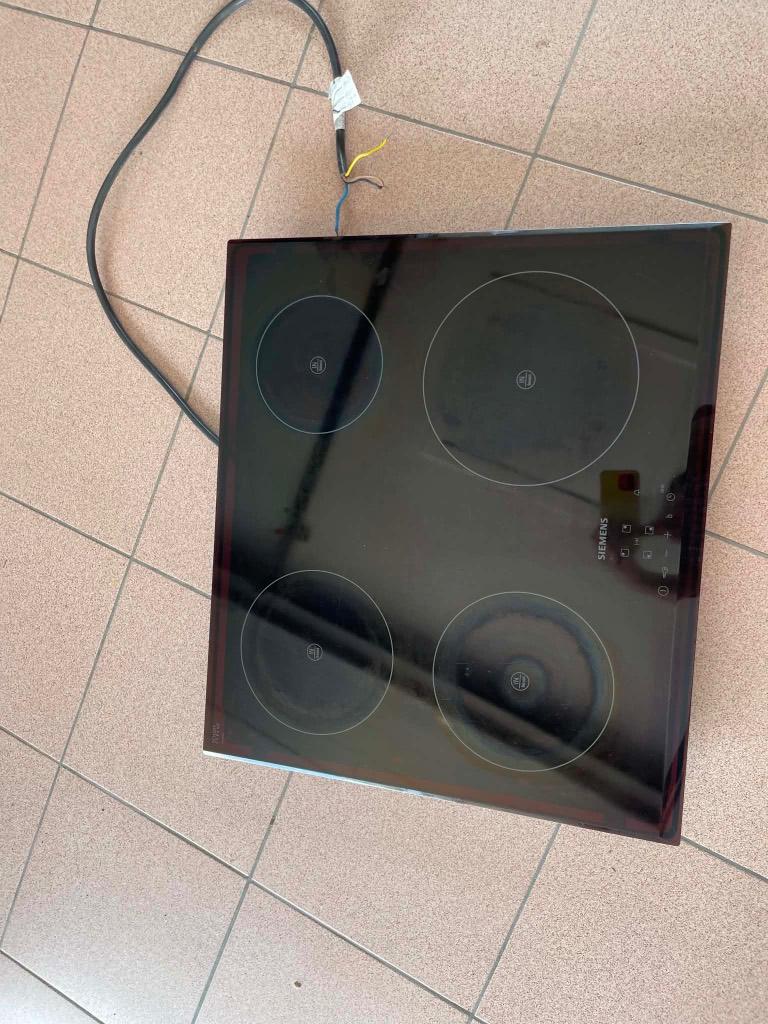 Siemens inductie kookplaat, Ophalen, 4 kookzones, Zo goed als nieuw, Inbouw