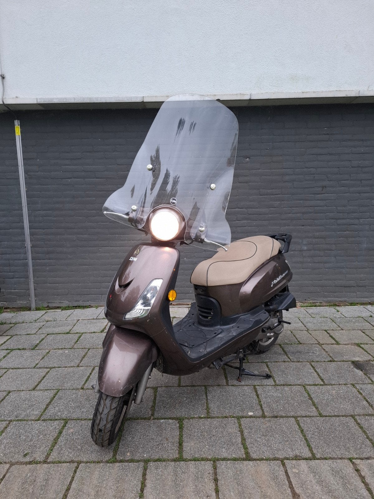 sym fiddle A klasse, Fietsen en Brommers, Ophalen, Klasse A (25 km/u), Zo goed als nieuw, Benzine