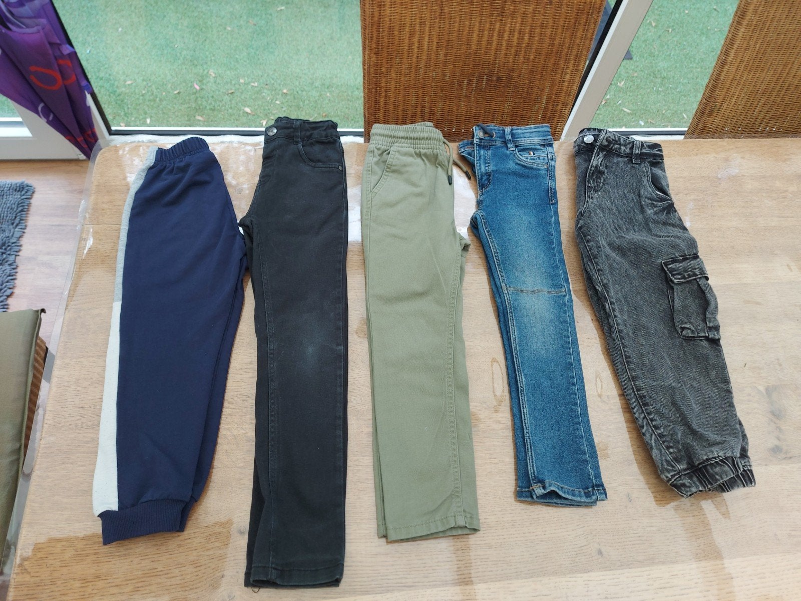 lot de 5 pantalons garçon T 5 ans, Enlèvement ou Envoi, Garçon