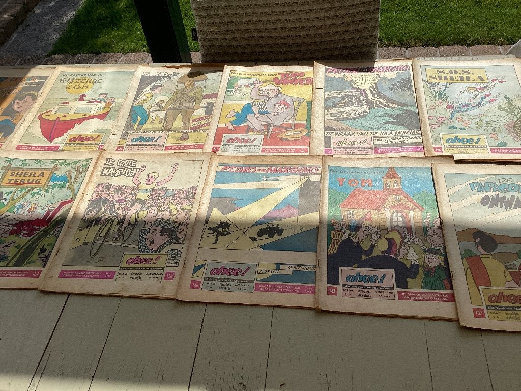 Lot van 12 oude OHEE tijdschriften jaren 60, Meerdere stripboeken, Ophalen of Verzenden, Gelezen